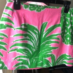 Lilly Pulitzer Pineapple skirt size 2